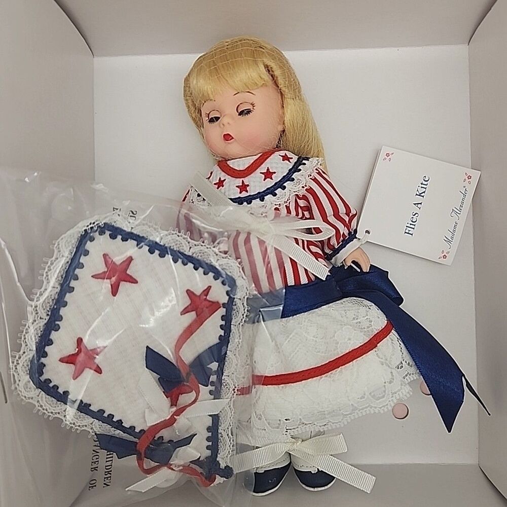 Doll Madame Alexander Flies A Kite 33030 Blond Hair Blue Eyes Original Box NEW